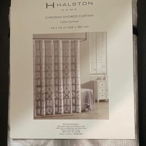 HALSTON CHROMAX SHOWER CURTAIN 100% COTTON Sz. 72” x 72”, Machine Washable NWT